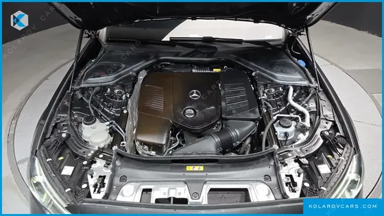 MERCEDES E-CLASS E300 4MATIC AMG LINE