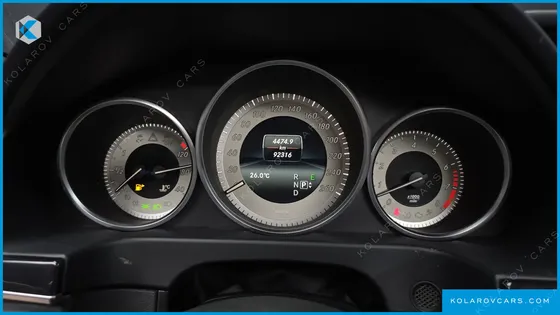 MERCEDES E-CLASS E300 4MATIC AVANTGARDE