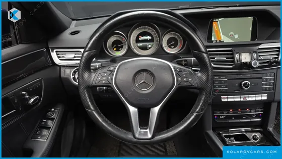 MERCEDES E-CLASS E300 4MATIC AVANTGARDE