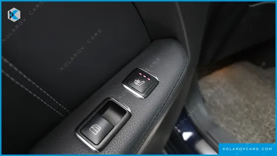 MERCEDES E-CLASS E300 4MATIC AVANTGARDE