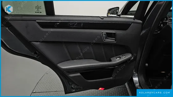MERCEDES E-CLASS E400 4MATIC