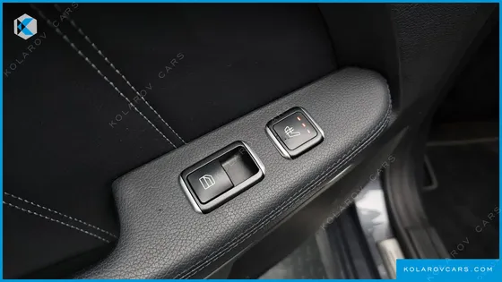 MERCEDES E-CLASS E400 4MATIC