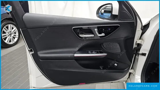 MERCEDES C-CLASS C200 4MATIC AVANTGARDE