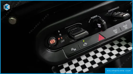 MINI COOPER SE FAVOURED