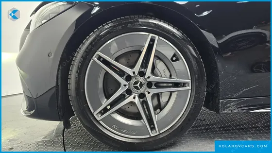 MERCEDES C-CLASS C200 AMG LINE