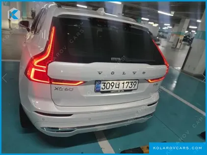 VOLVO XC60 T8 ULTRA BRIGHT