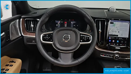 VOLVO XC60 B6 ULTIMATE BRIGHT