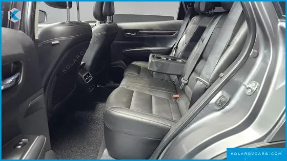 RENAULT KOREA QM6 (KOLEOS) DIESEL 2WD RE SIGNATURE
