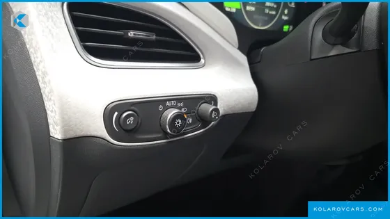 CHEVROLET (GM DAEWOO) BOLT EV EV LT DLX