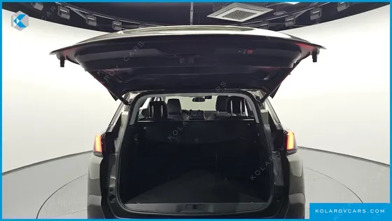 PEUGEOT 5008 1.6 BLUEHDI ALLURE
