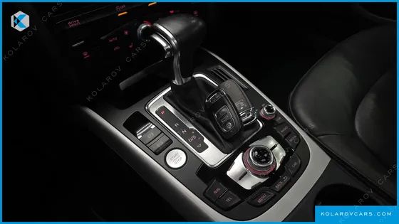 AUDI A4 30 TDI DYNAMIC