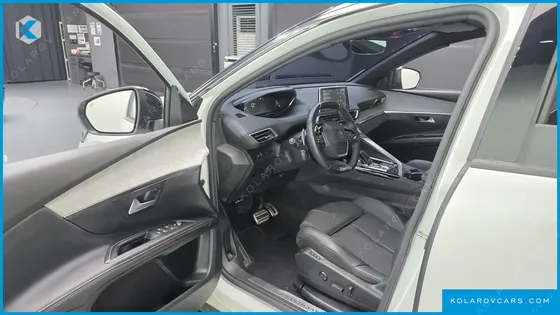 PEUGEOT 5008 1.5 BLUEHDI GT