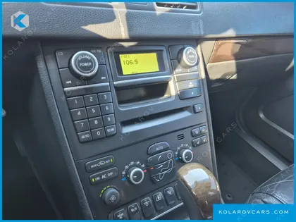 VOLVO XC90 D5
