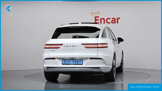 GENESIS GV70 E-AWD