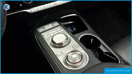 GENESIS GV70 E-AWD
