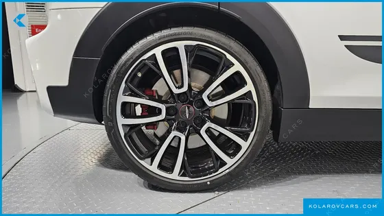 MINI CLUBMAN JCW