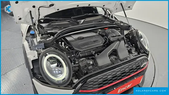 MINI CLUBMAN JCW