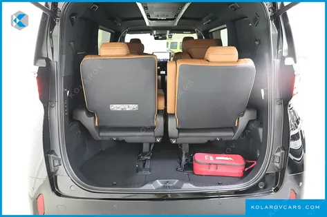 TOYOTA ALPHARD 2.5 HEV EXECUTIVE AWD