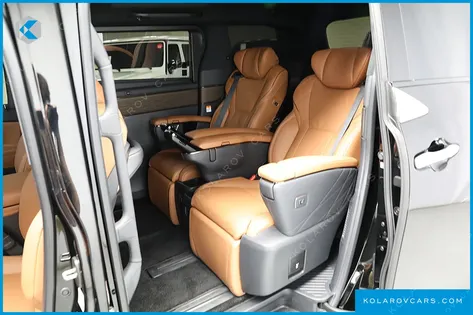 TOYOTA ALPHARD 2.5 HEV EXECUTIVE AWD