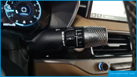 GENESIS G70 GASOLINE 2.5T 2WD