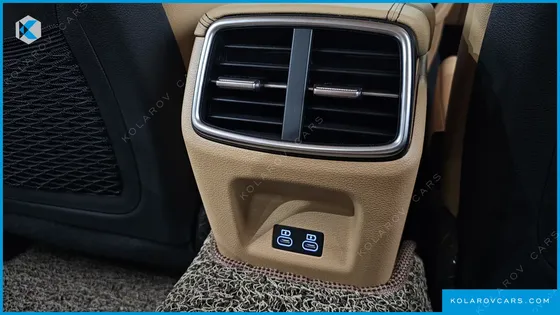GENESIS G70 GASOLINE 2.5T 2WD
