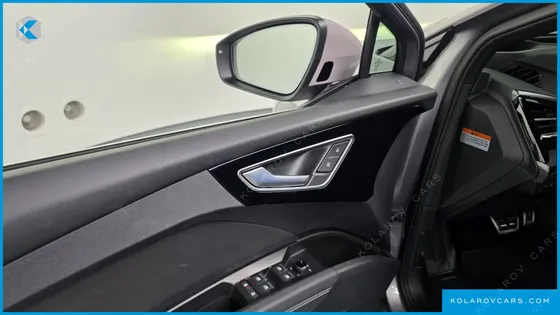 AUDI Q4 E-TRON 45 PREMIUM SPORTBACK