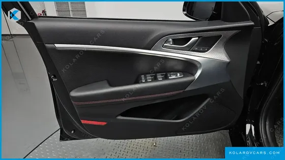 GENESIS G70 GASOLINE 2.0T 2WD