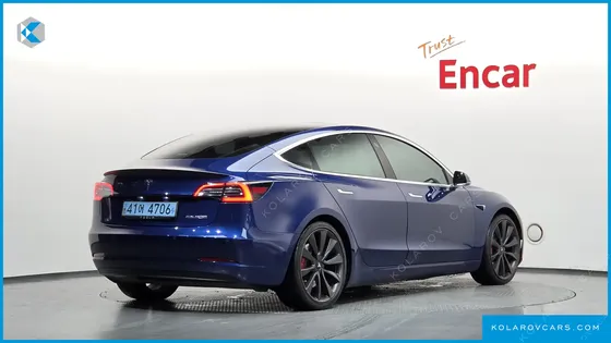 TESLA MODEL 3 PERFORMANCE AWD