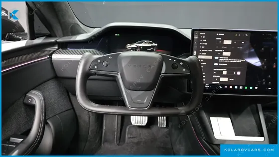 TESLA MODEL S PLAID