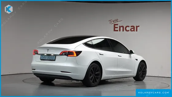 TESLA MODEL 3 RWD