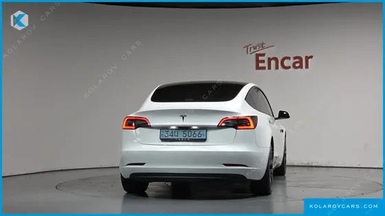 TESLA MODEL 3 RWD