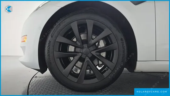 TESLA MODEL 3 RWD
