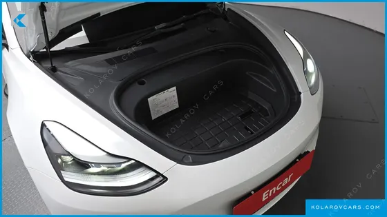 TESLA MODEL 3 RWD