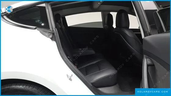 TESLA MODEL 3 RWD