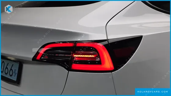 TESLA MODEL 3 RWD