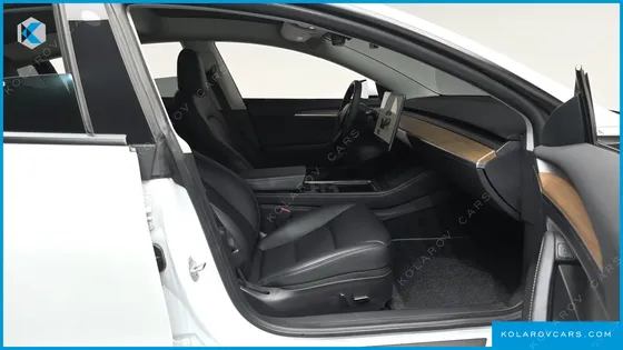TESLA MODEL 3 RWD