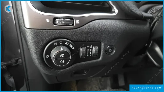 JEEP CHEROKEE 2.4 LONGITUDE HIGH AWD