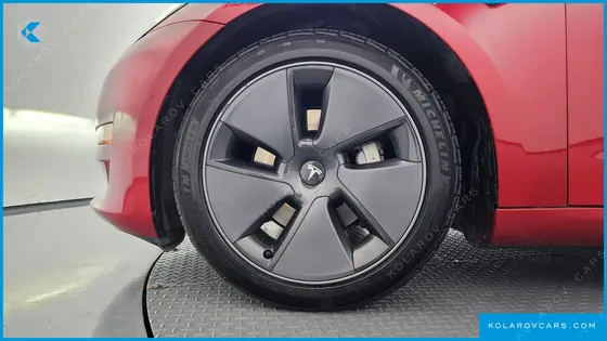 TESLA MODEL 3 LONG RANGE AWD