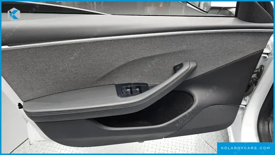 TESLA MODEL 3 RWD