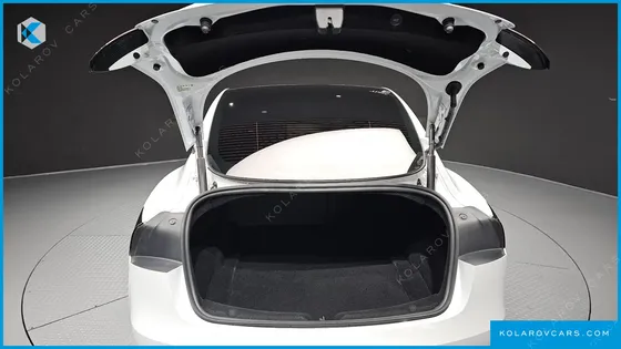 TESLA MODEL 3 RWD