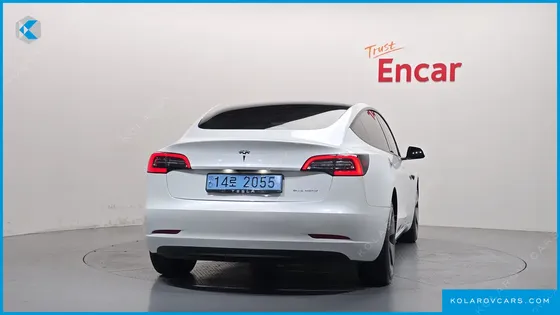 TESLA MODEL 3 LONG RANGE AWD