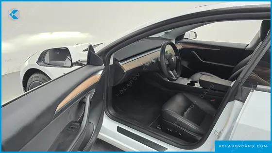 TESLA MODEL 3 LONG RANGE AWD