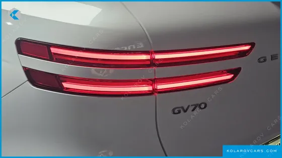 GENESIS GV70 2.5T GASOLINE 2WD