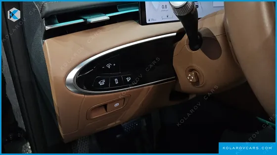 GENESIS GV70 2.5T GASOLINE 2WD