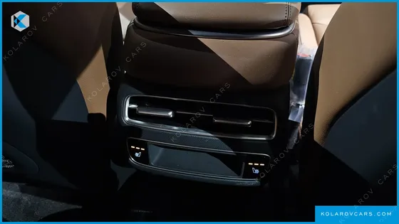 GENESIS GV70 2.5T GASOLINE 2WD