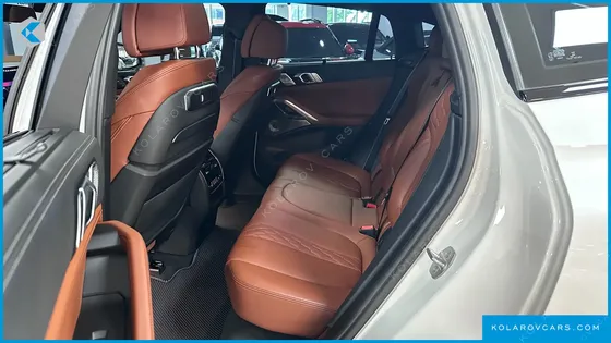 BMW X6 M60I