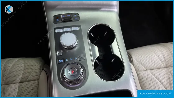 GENESIS GV70 2.5T GASOLINE 2WD