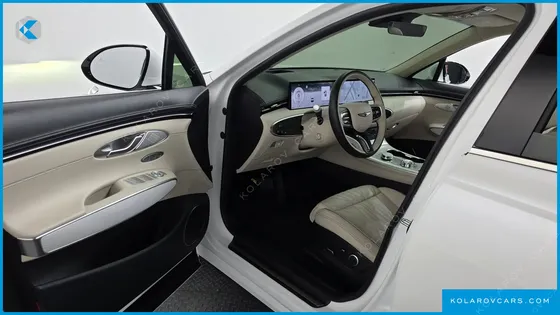 GENESIS GV70 2.5T GASOLINE 2WD