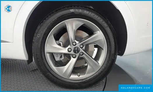 GENESIS GV70 2.5T GASOLINE 2WD