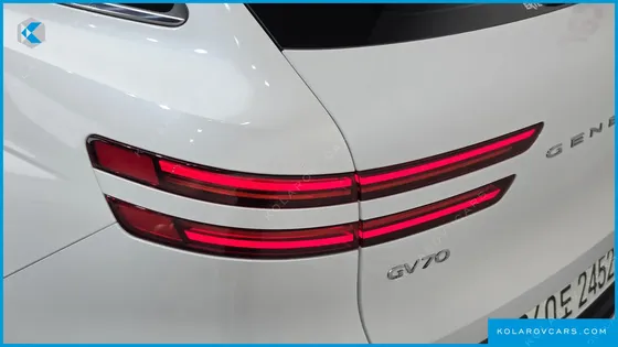 GENESIS GV70 2.5T GASOLINE 2WD